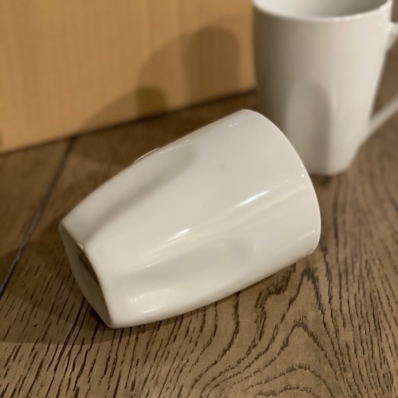 New, Tabletops Avenue 4 11oz ceramic mugs - Picture 4 of 6